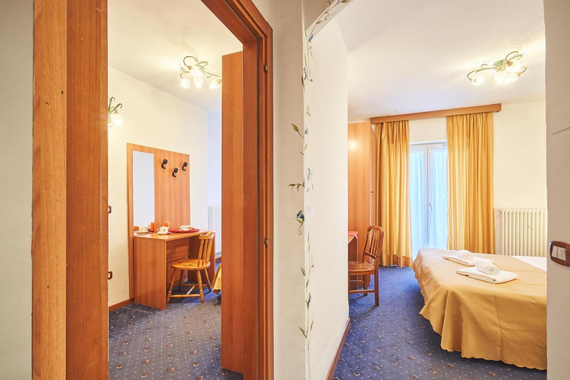 ברנטוניקו Hotel Polsa - Azzurro Club מראה חיצוני תמונה